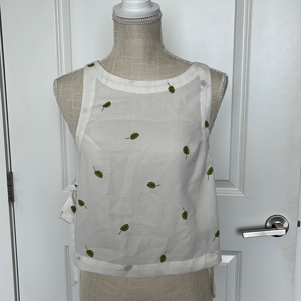 Grade and Gather white crop top with open side vents